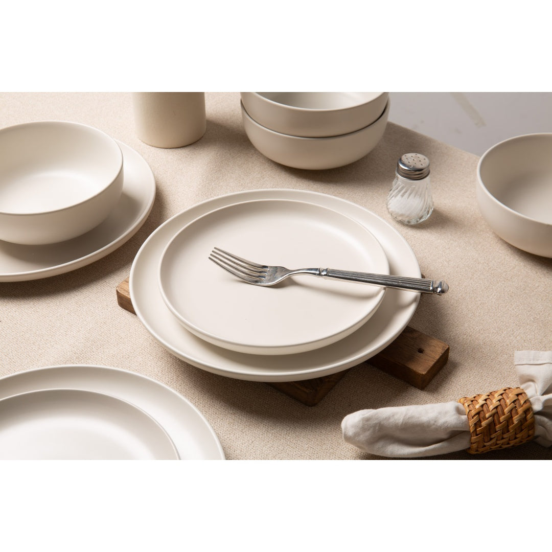 12-Piece Stoneware Dinner Plates Bowls Sets  Microwave & Dishwasher Safe   Non-Toxic Dinner Plates Bowls Set    Stackable Matte Glaze Kitchenware For 4
